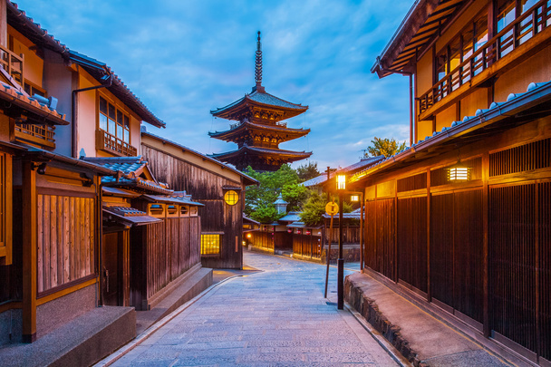 Japanilainen pagodinäkymä
 - Valokuva, kuva