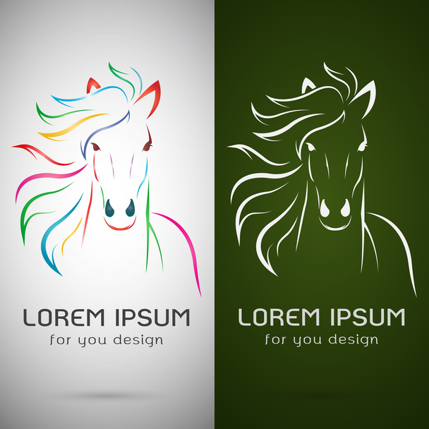 Imagen vectorial de un diseño de caballo sobre fondo blanco y ba verde
 - Vector, imagen