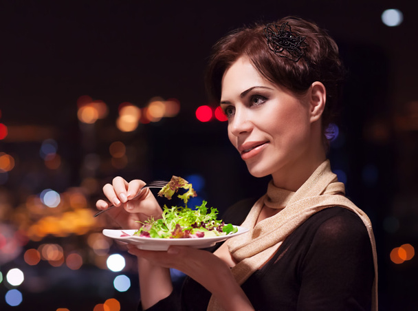 Beautiful woman in the restaurant - Photo, Image