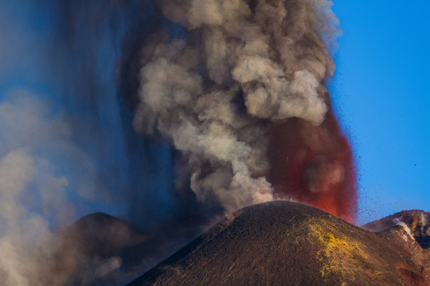 Etna vulkán kitörés - Fotó, kép