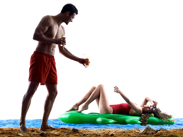 couple on the beach drinking - Zdjęcie, obraz