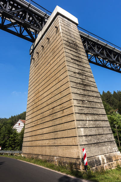 γέφυρα του σιδηροδρόμου - Φωτογραφία, εικόνα