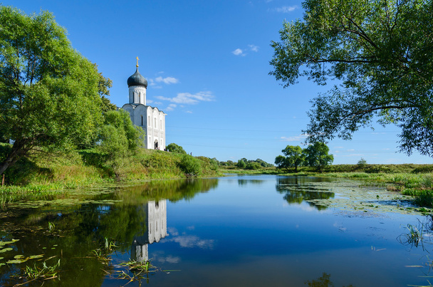 Church of Intercession on Nerl near village Bogolubovo, Vladimir - Φωτογραφία, εικόνα