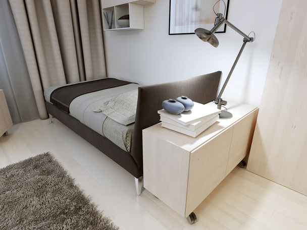 Slaapkamer met strikte meubilair. - Foto, afbeelding