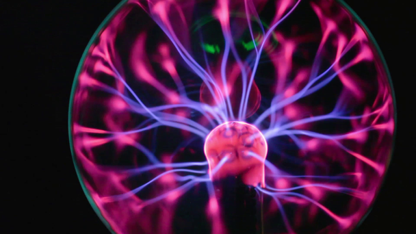 bola de plasma com raios de energia em movimento
 - Filmagem, Vídeo