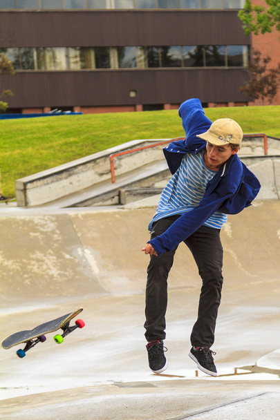 skateboard competetion. - Фото, изображение