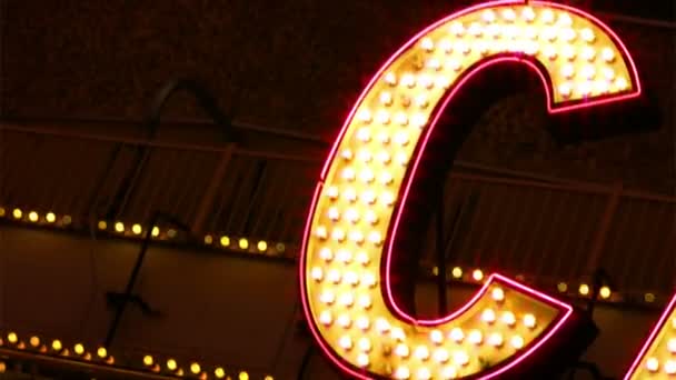 Casino neonový nápis s blikající žárovky - Záběry, video