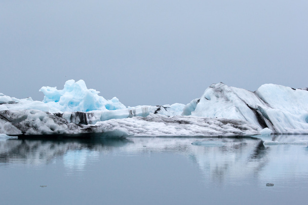 glacier ice in water - Foto, afbeelding