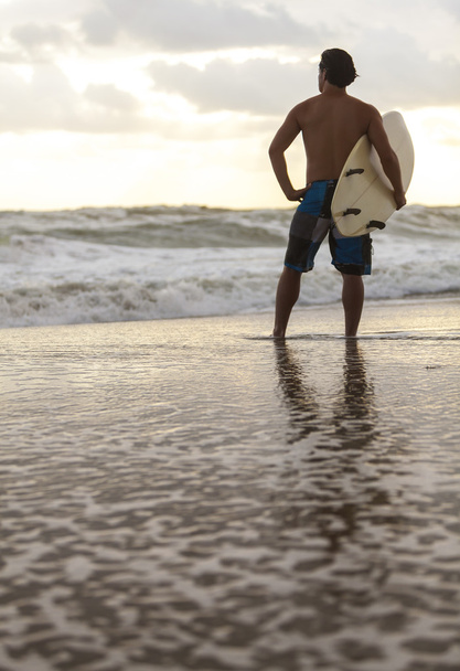 Surfer & Surfboard Sunset Sunrise Beach - Foto, Bild