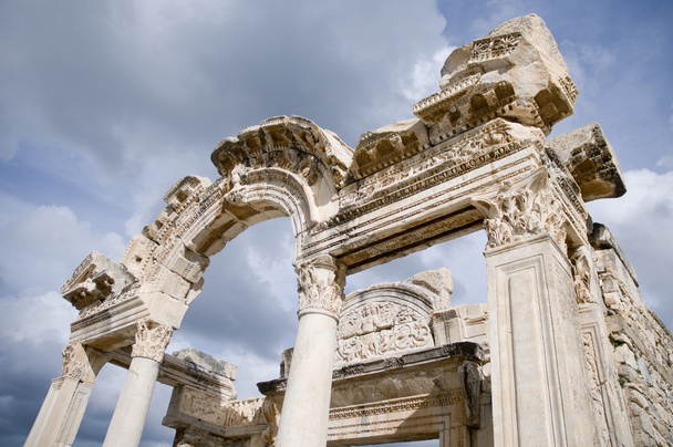 Tempel van Hadrianus - Foto, afbeelding