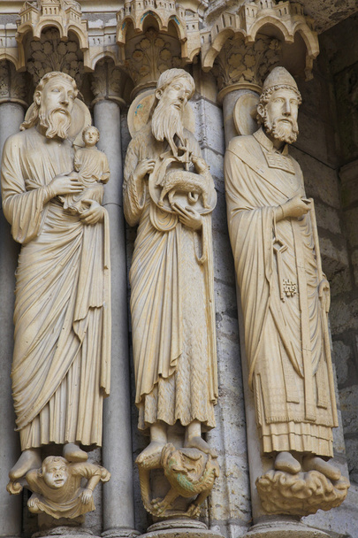 székesegyház Chartres - Fotó, kép