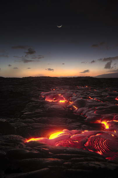 Caudal de lava de Hawai en el volcán Kilauea
 - Foto, imagen