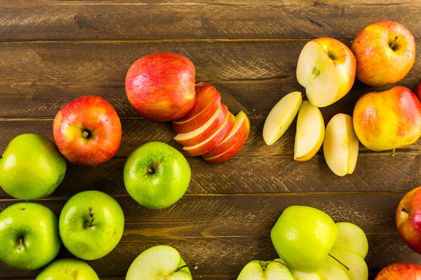 Variety of organic apples - Foto, Bild