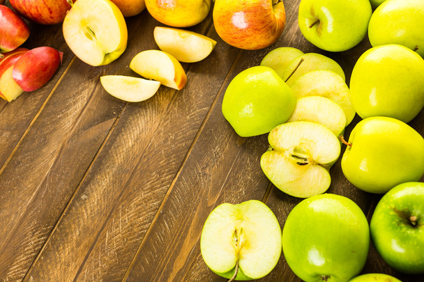 Variety of organic apples - Foto, immagini