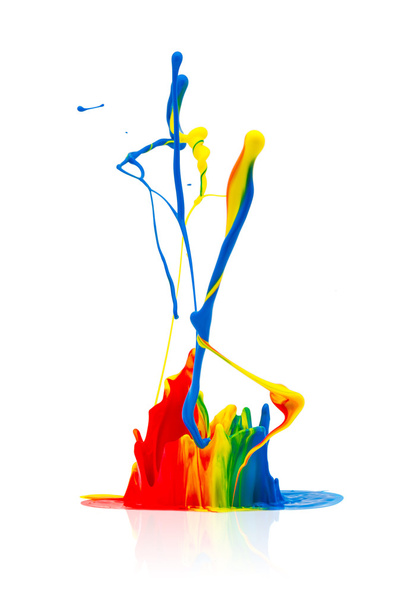 Splash ζωηρόχρωμου χρώματος που απομονώνονται σε λευκό - Φωτογραφία, εικόνα
