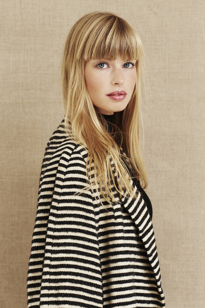 model in striped coat - Φωτογραφία, εικόνα