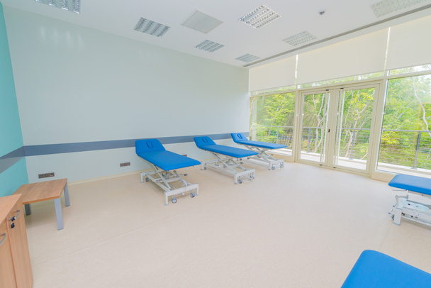 Комната в современной больнице
 - Фото, изображение