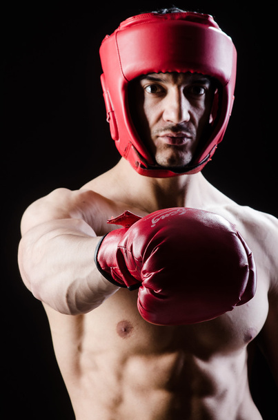 Homem muscular no conceito de boxe - Foto, Imagem
