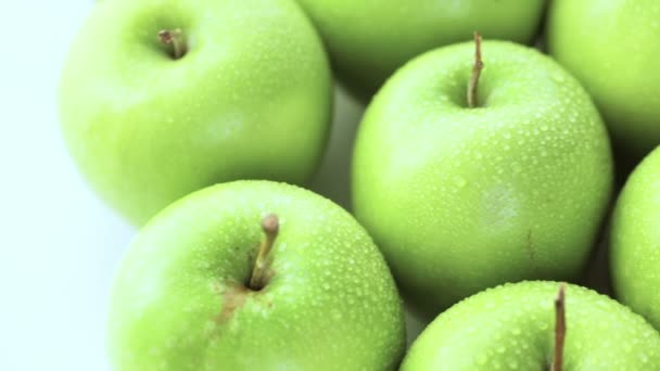 Organické zelená jablka - Záběry, video