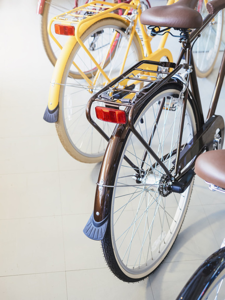 Polkupyörät pyörän värikäs tyylikäs kuljetus
 - Valokuva, kuva