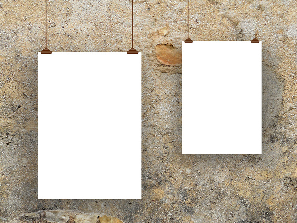 Два паперові аркуші з затискачами-коричневим окчером сірих білих кольорів
 - Фото, зображення