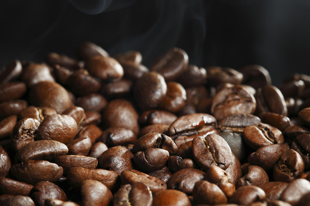 ホットローストコーヒー豆 - 写真・画像