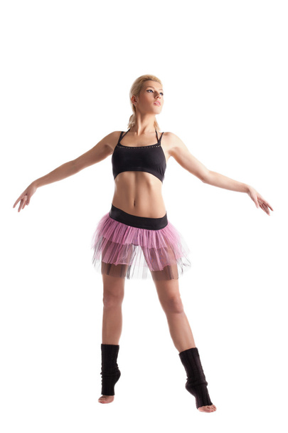 athletische junge Frau posiert im Tanzsportkostüm - Foto, Bild