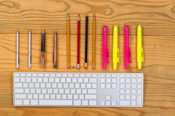 Инструменты записи с клавиатурой на рабочем столе
 - Фото, изображение