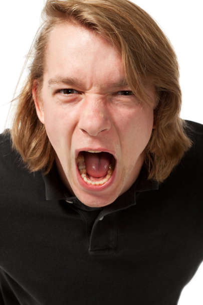портрет молодого чоловіка з гнівом
 - Фото, зображення