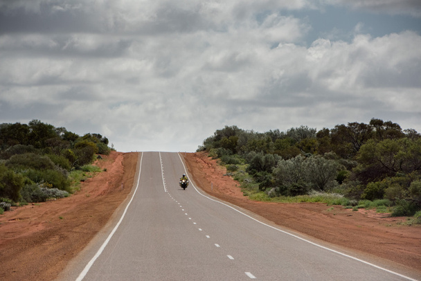 Westaustralien Wüste endlose Straße - Foto, Bild
