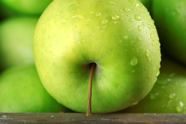 Ripe green apples close up - Foto, immagini
