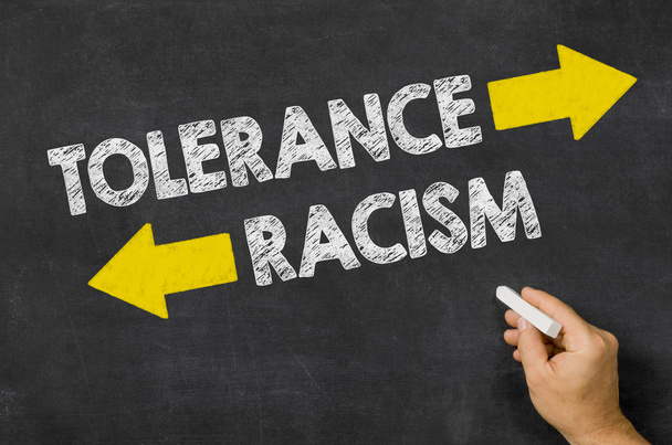 Tolérance ou racisme
 - Photo, image