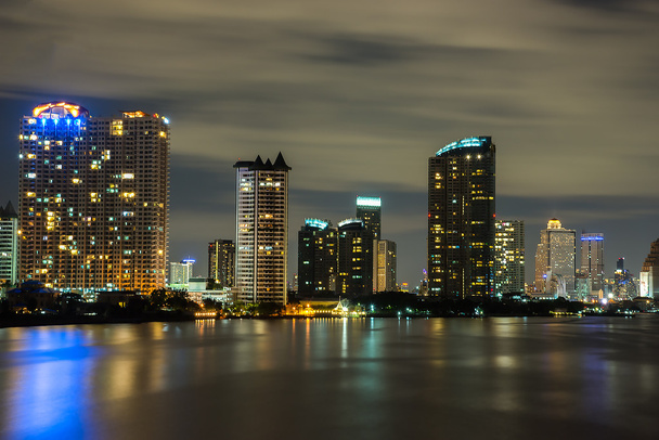 Бангкок вночі
 - Фото, зображення