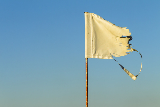 Bandeira de golfe Shredded
 - Foto, Imagem