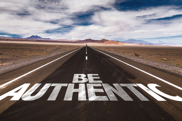 Be Authentic on desert road - Photo, Image