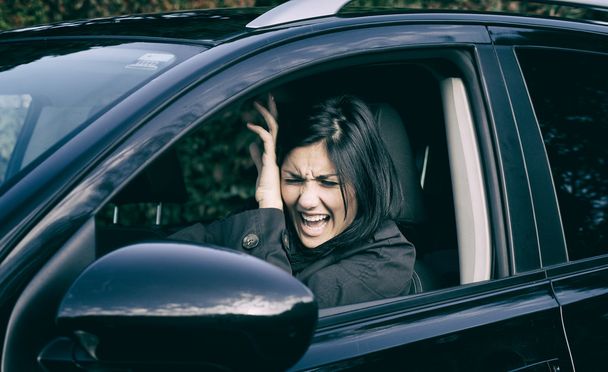 Woman getting hit by car accident shouting - Zdjęcie, obraz