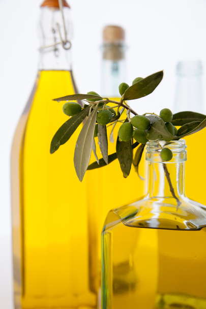 butelki oliwa z oliwek - Zdjęcie, obraz