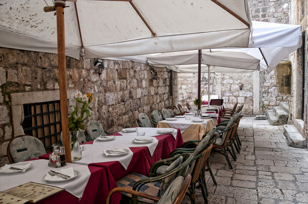 die ummauerte stadt dubrovnic in kroatien europa ist einer der reizvollsten touristenorte des mediterranen. - Foto, Bild