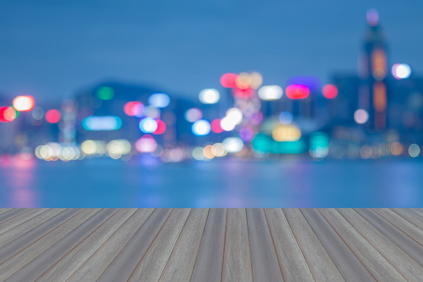 Ouverture plancher en bois avec Hong Kong flou bokeh lumières de la ville
 - Photo, image