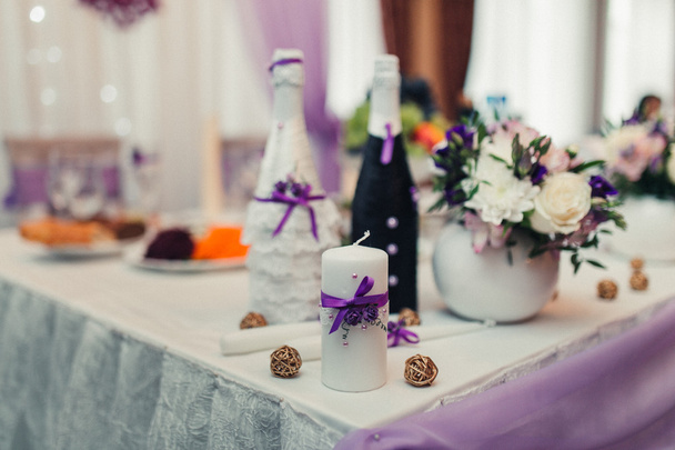 Decoração de mesa de casamento
 - Foto, Imagem