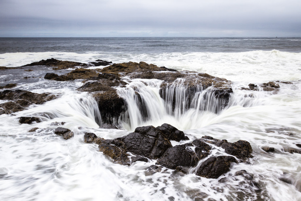 Thor 's Well, Oregon Coast
 - Foto, imagen