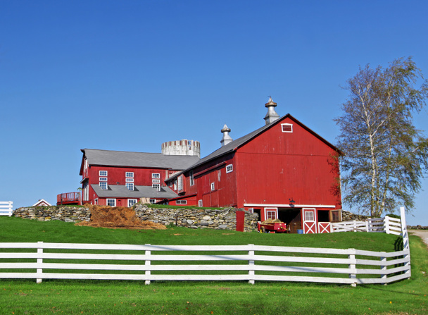 Perinteinen amerikkalainen maatila
 - Valokuva, kuva