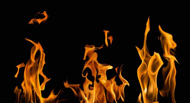 set of bright flames - Vettoriali, immagini