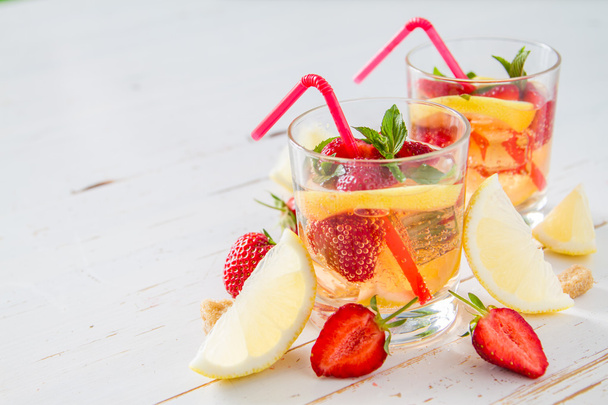 Strawberry lemonade and ingredients - Fotografie, Obrázek