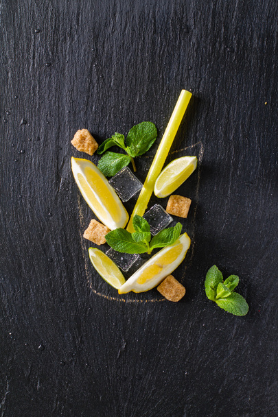 Ginger lemonade and ingredients - Fotoğraf, Görsel