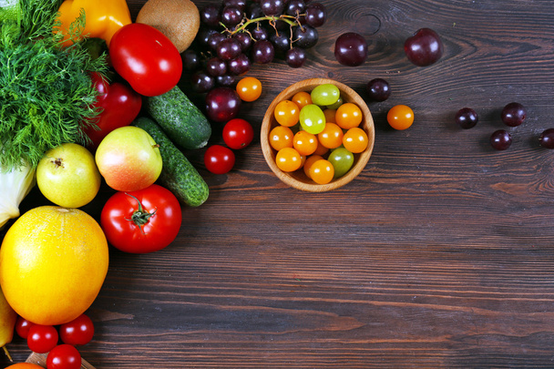 Montón de frutas y verduras
 - Foto, imagen