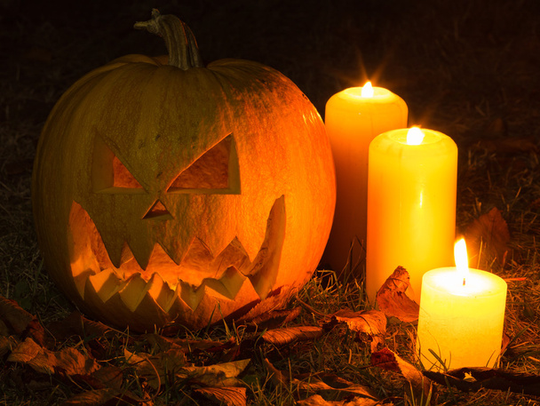 Хэллоуин тыквы со свечами
 - Фото, изображение