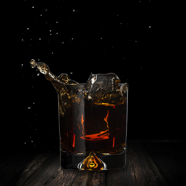 Whiskey With Ice Cubes - Foto, afbeelding