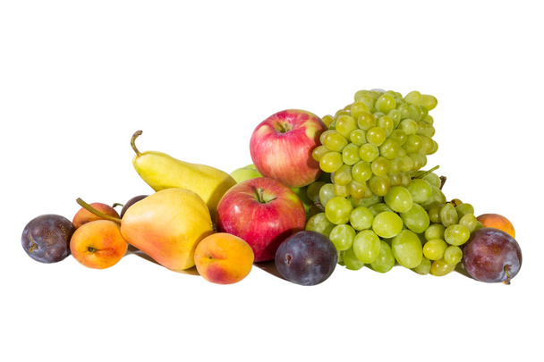 Σύνθεση των φρούτων που απομονώνονται σε λευκό φόντο. - Φωτογραφία, εικόνα