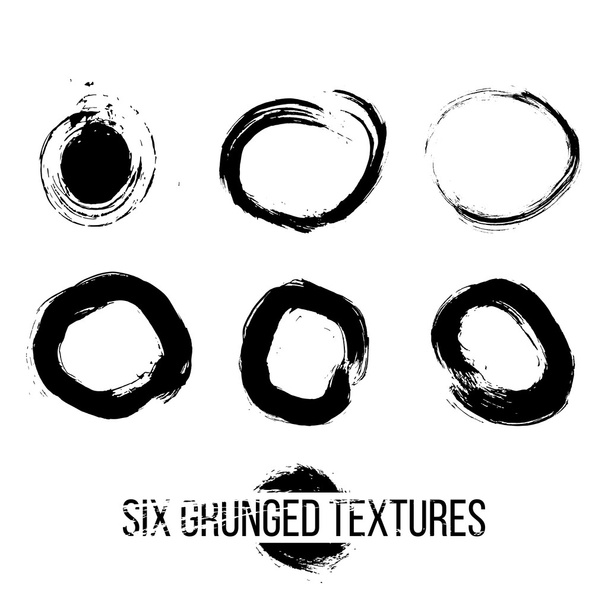Set of grunged traced circles by painbrush and ink - Photo, Image